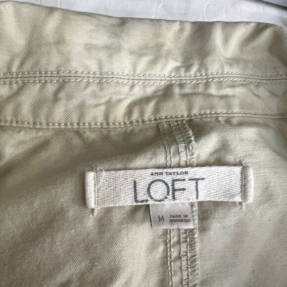 Ann Taylor Loft Jacket M Tan Khaki Button Pockets Beige Coat Lightweight Tie - Picture 11 of 14